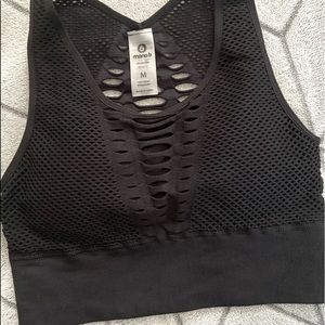 Mono B sports bra